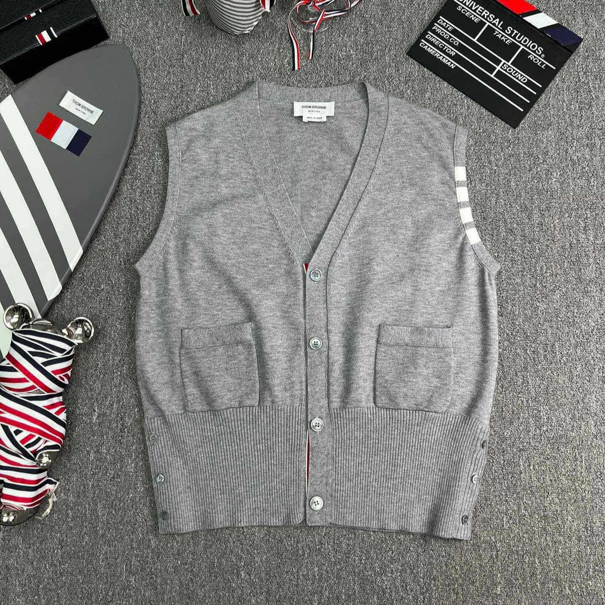 Thom Browne Style Four-Bar V-Neck Button Knit Vest