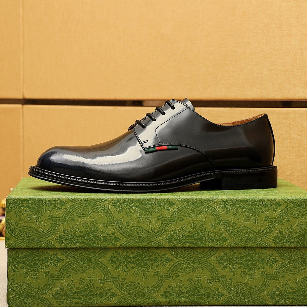 Gucci Stripe Lace-Up Dress Shoes